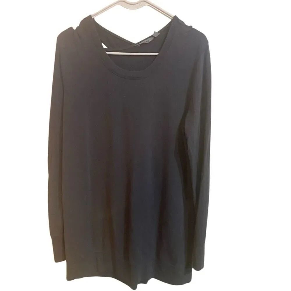 Athleta medium gray long length shirt gray crew neck crossed back